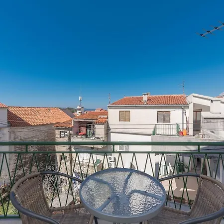 Dalmato Makarska